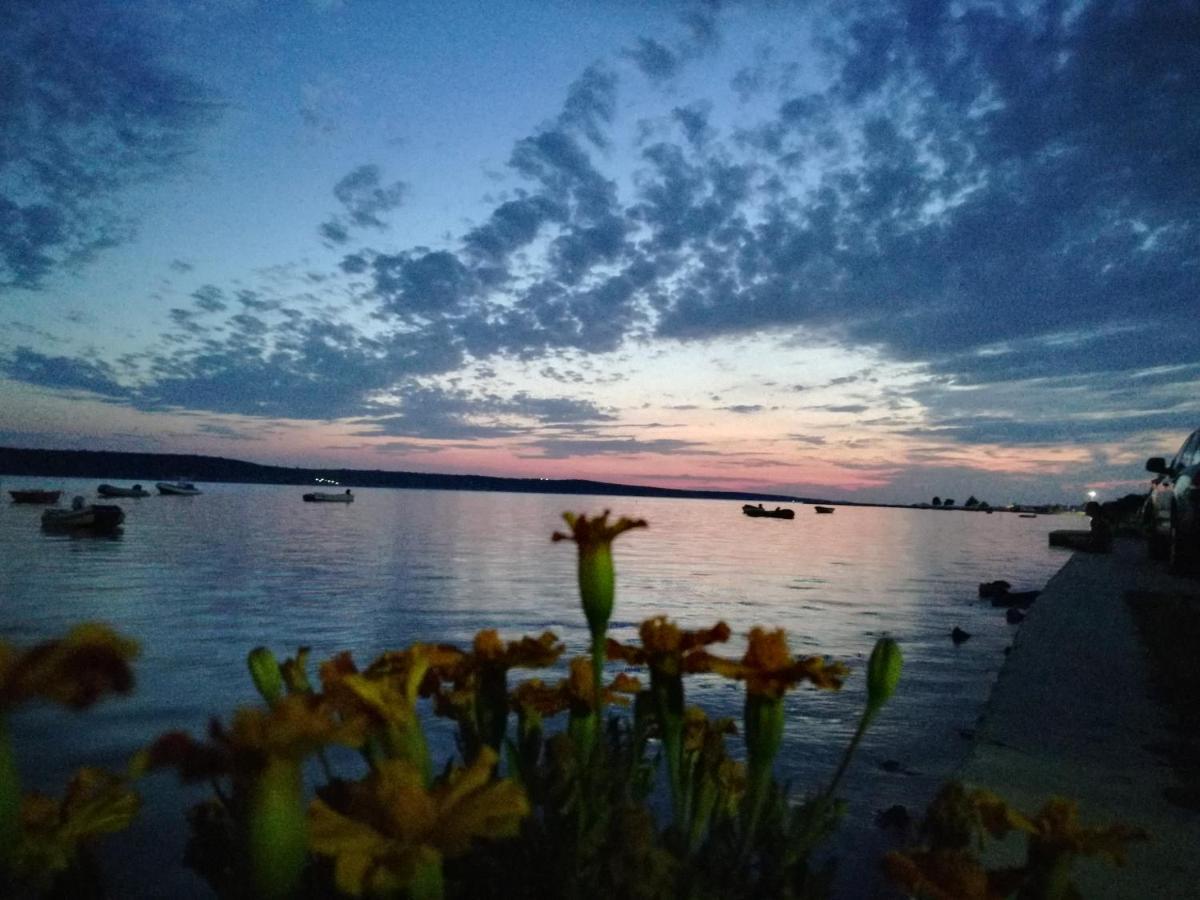 Vila Emanuel Ljubač Exteriér fotografie