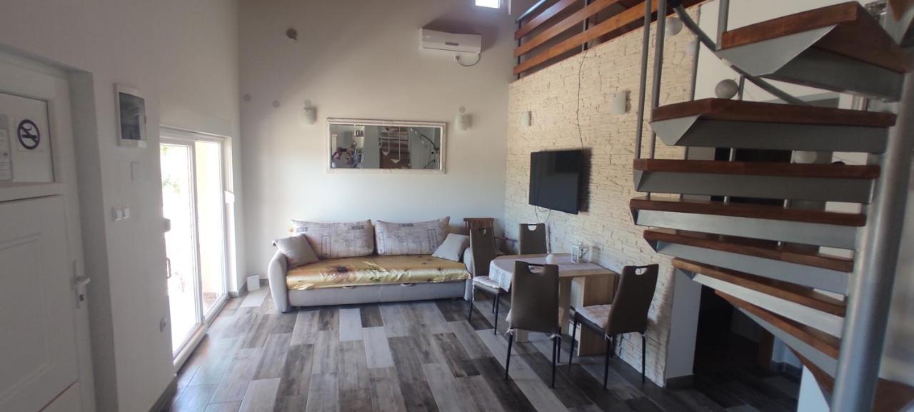Vila Emanuel Ljubač Exteriér fotografie